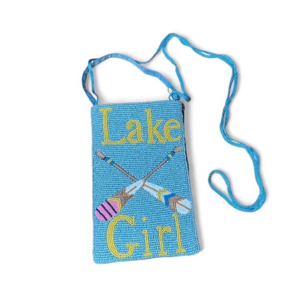 Small beaded "Lake Girl" purse by bamboo trading co. 7.5"x5" (Acc1)